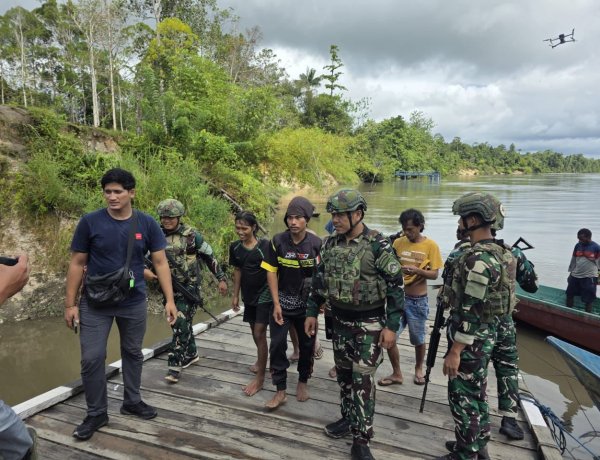 Koops TNI Habema Selamatkan 4 Pendulang Emas dari Konflik Bersenjata